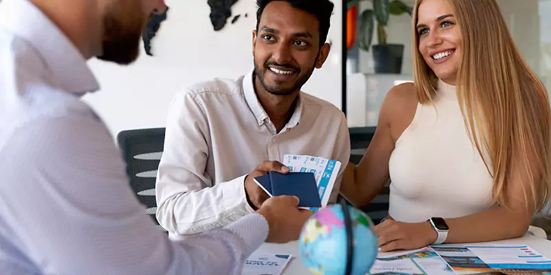 Benefits You Get with Our E2 Visa Support in Colombia
