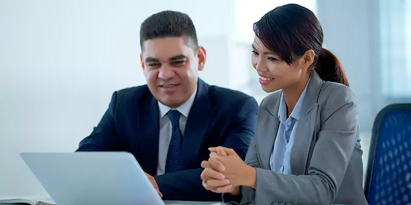 Why Partner with the Best TN Visa Consultants for Canadian Applicants for Colombia?